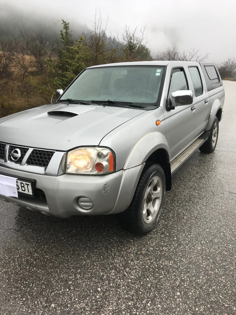 Nissan Navara 2.7 125коня механично ГНП, снимка 4 - Автомобили и джипове - 53415841