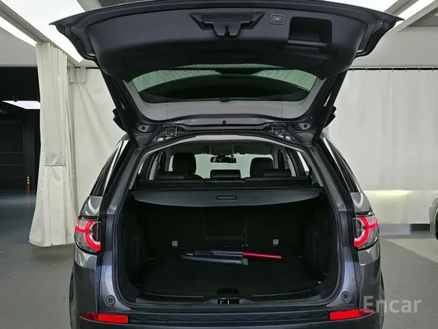 Land Rover Discovery !TD4 SE!* АвтоКредит* Цена до БГ* , снимка 15 - Автомобили и джипове - 53625175