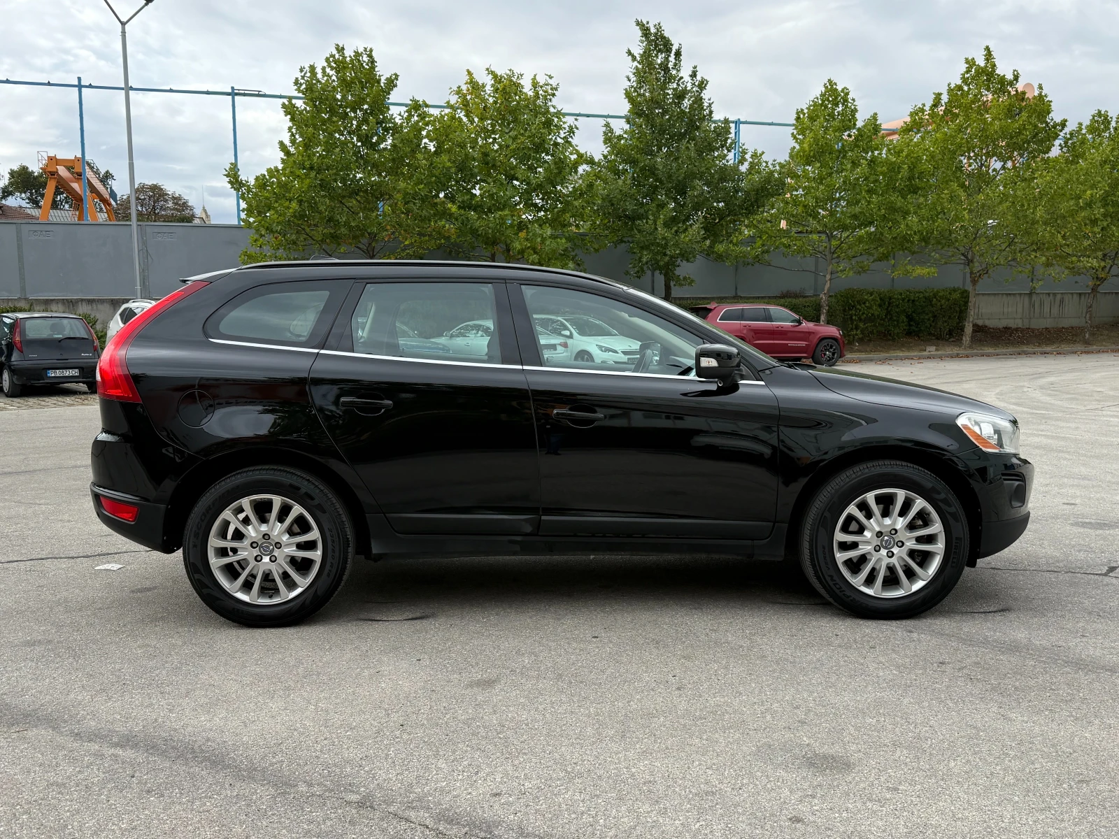 Volvo XC60 2.4d 163 к.с.  - изображение 5