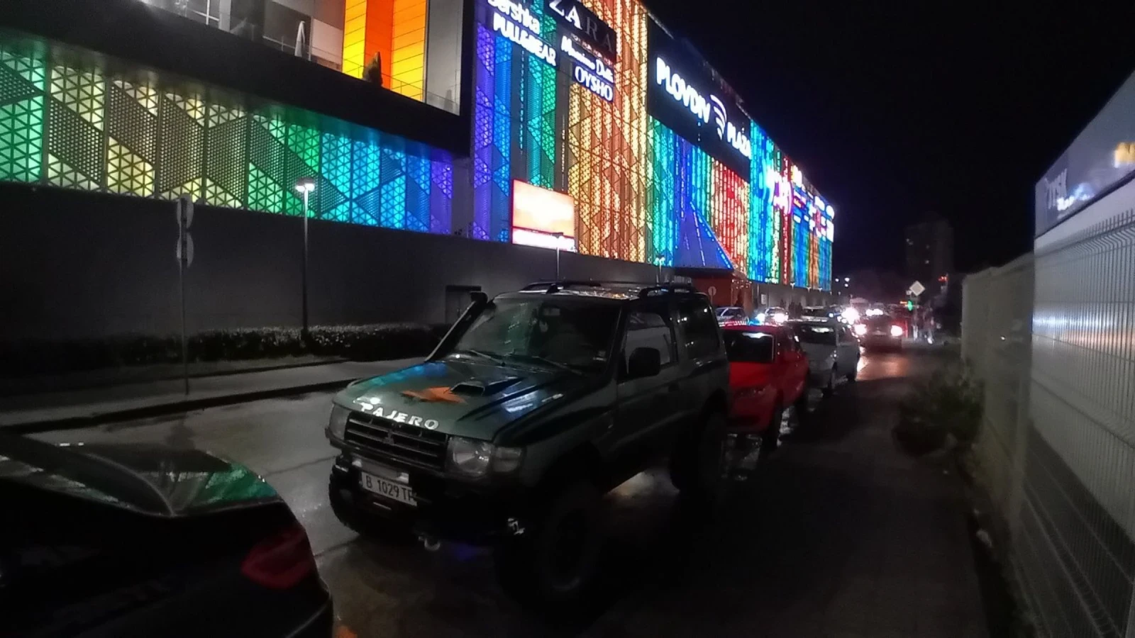 Mitsubishi Pajero 2.8 TD - изображение 10