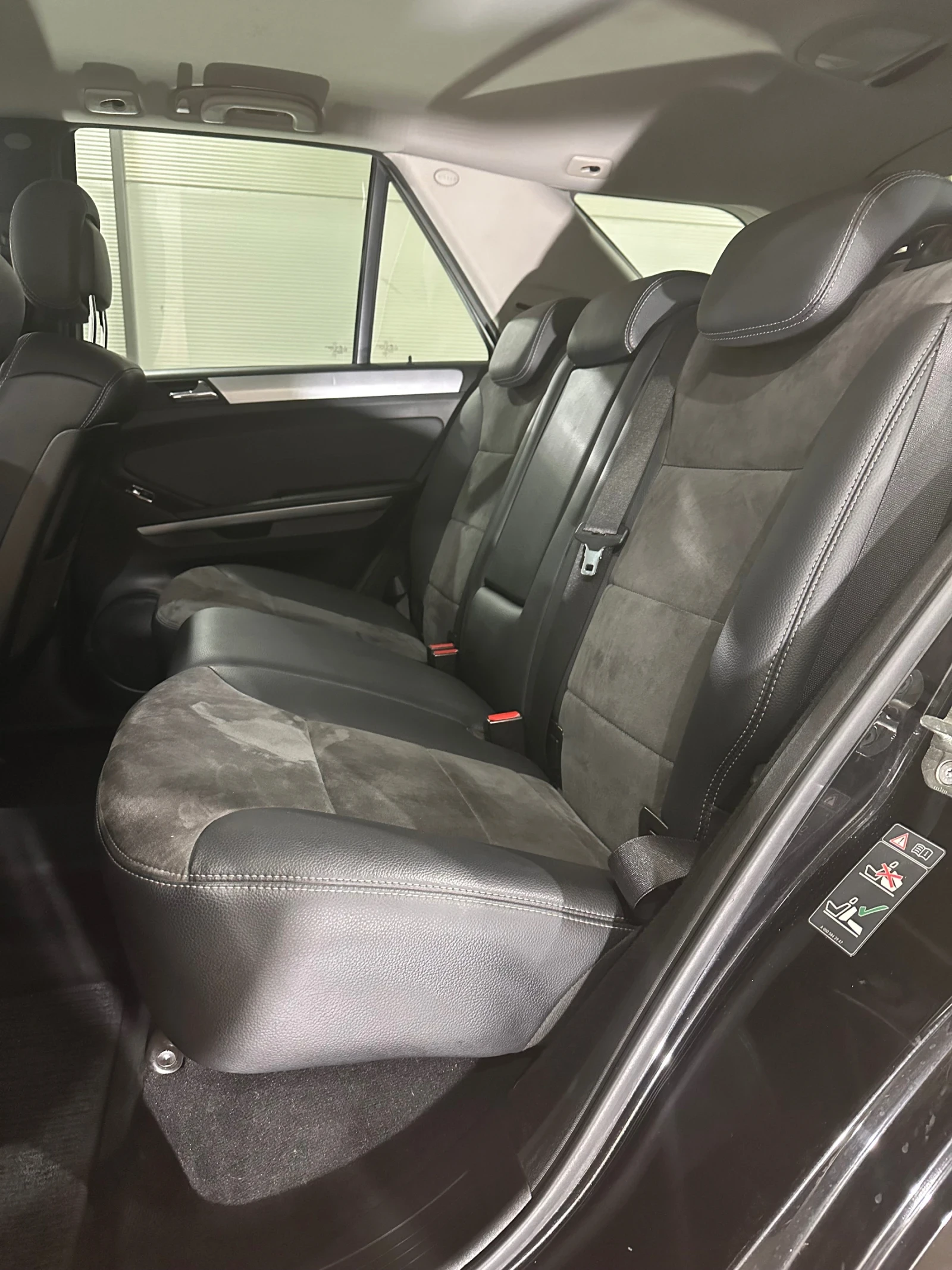 Mercedes-Benz ML 280 4matic, снимка 11 - Автомобили и джипове - 53860890