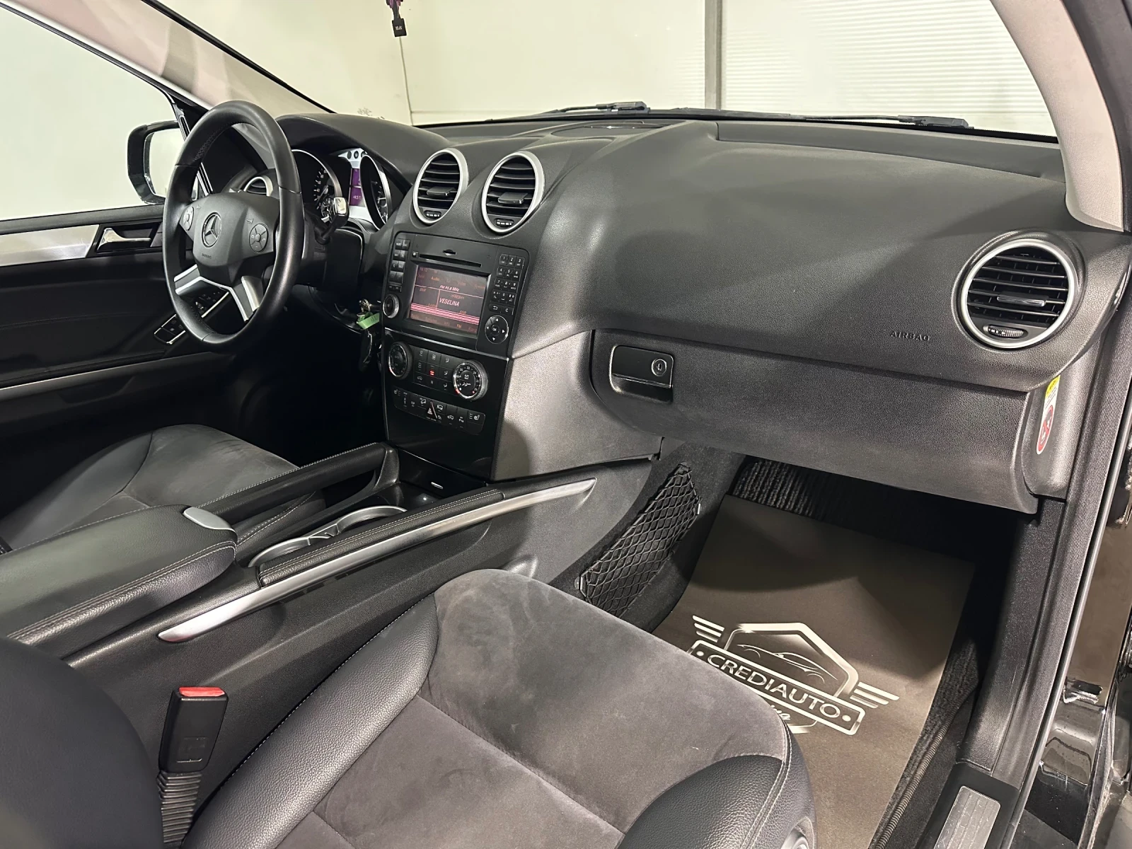 Mercedes-Benz ML 280 4matic, снимка 9 - Автомобили и джипове - 53860890