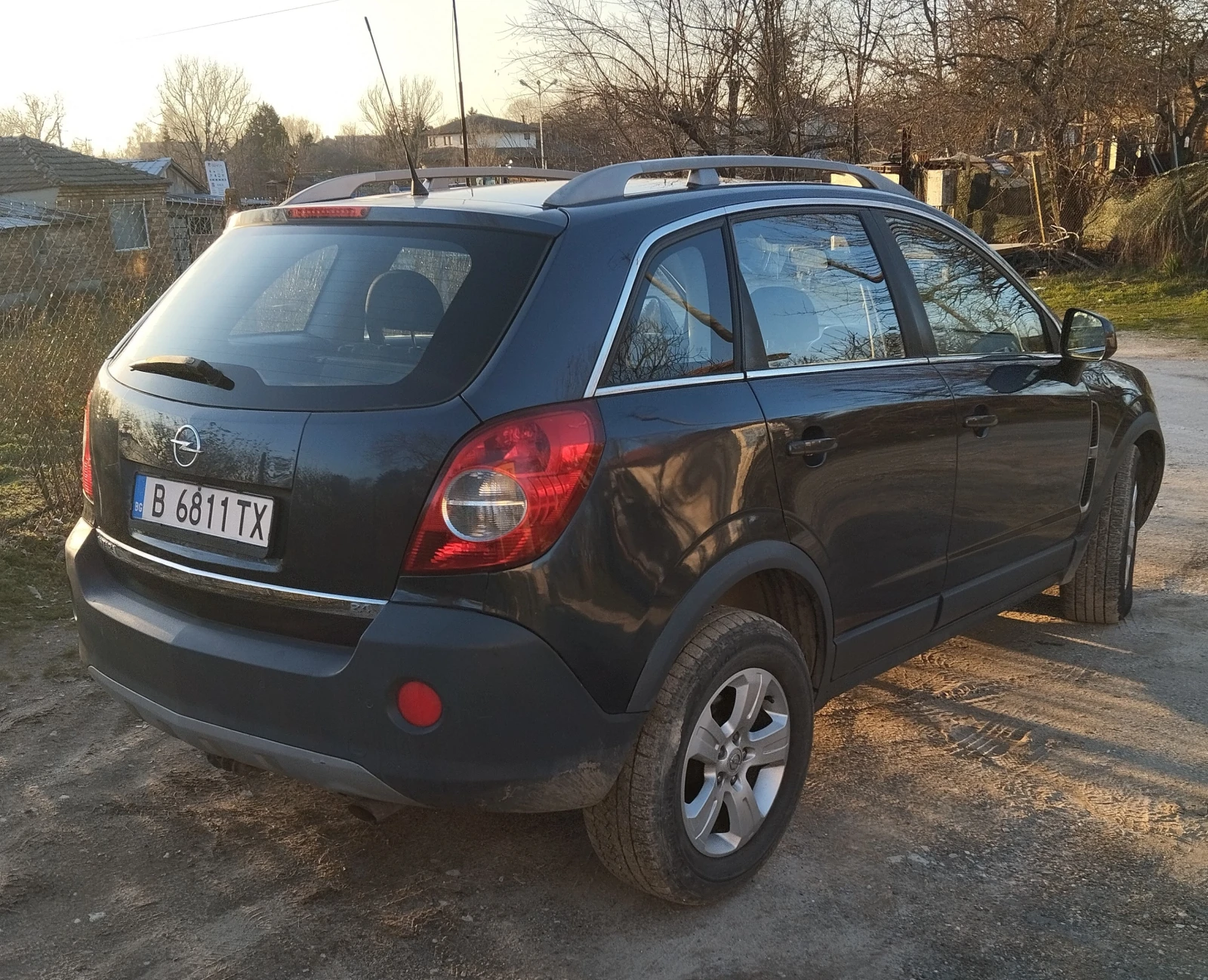 Opel Antara, снимка 3 - Автомобили и джипове - 53985519