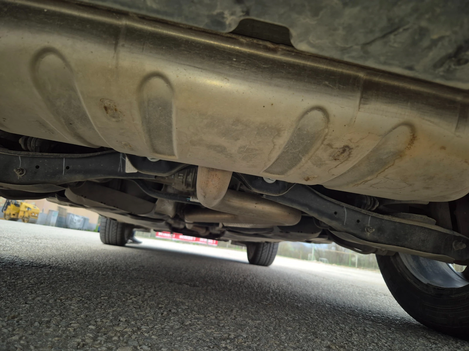 VW Tiguan SE, снимка 14 - Автомобили и джипове - 54028809