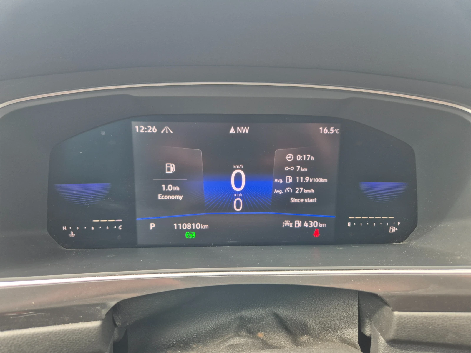 VW Tiguan SE, снимка 10 - Автомобили и джипове - 54028809