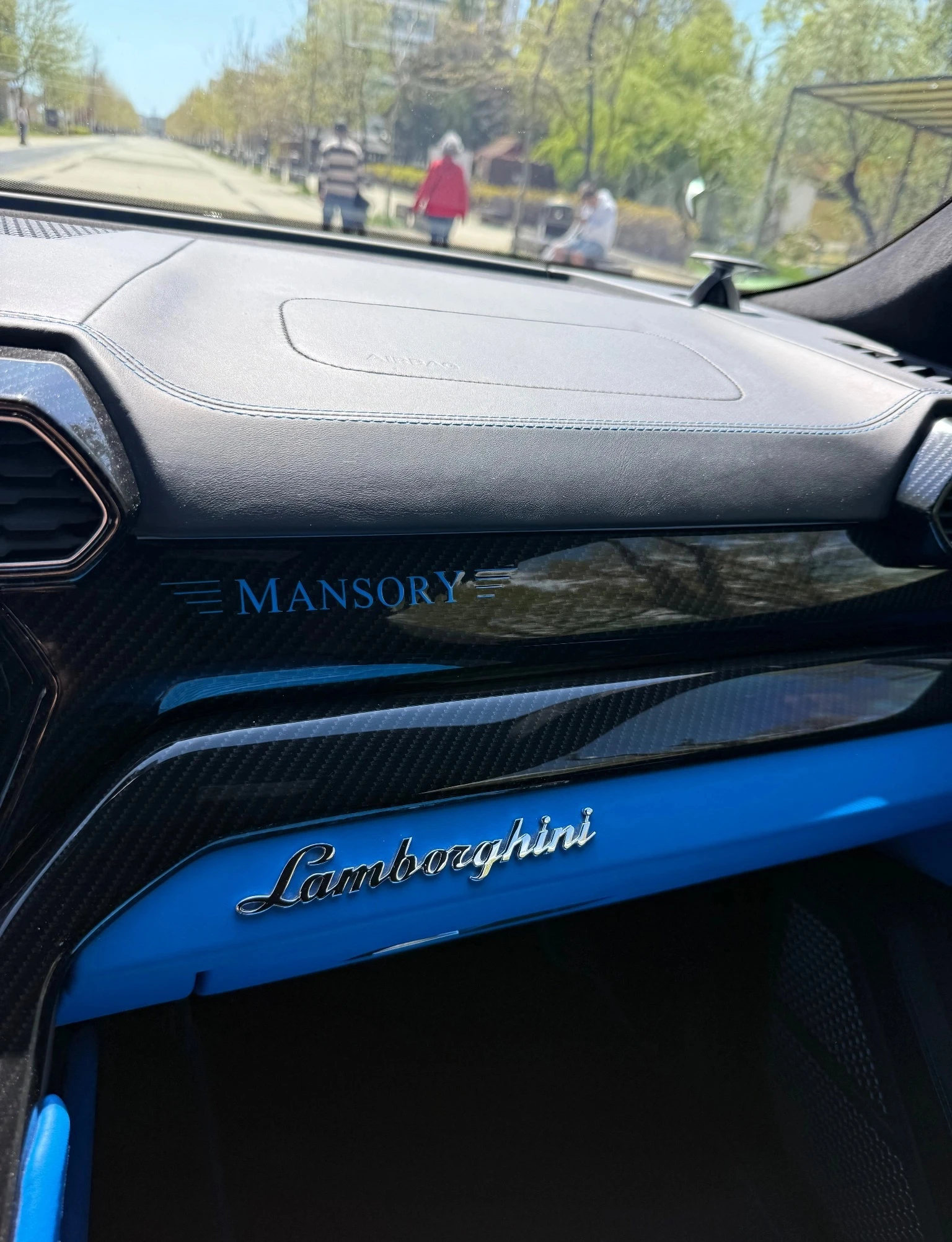 Lamborghini Urus V8 AWD MANSORY, снимка 13 - Автомобили и джипове - 54106869