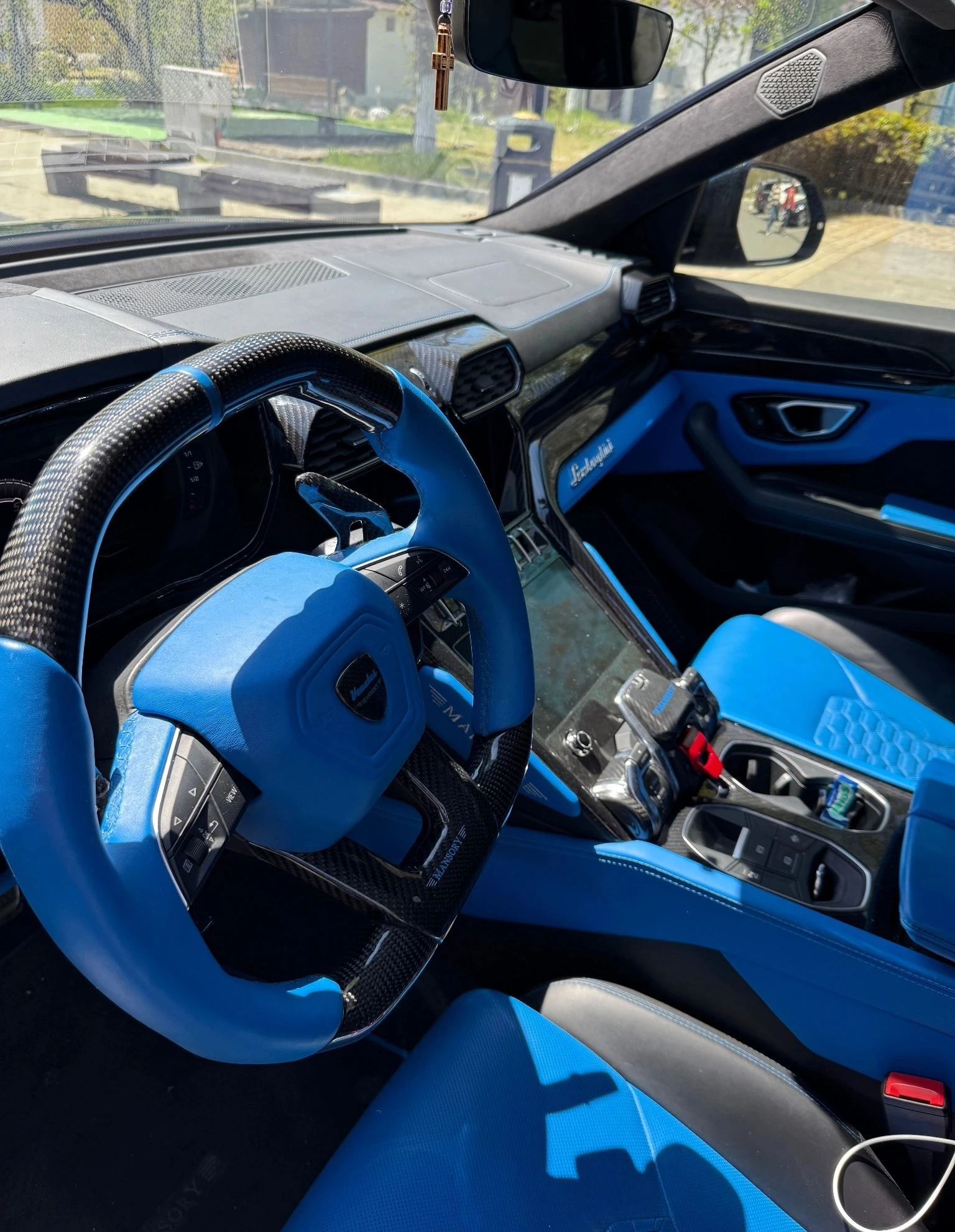 Lamborghini Urus V8 AWD MANSORY, снимка 11 - Автомобили и джипове - 54106869