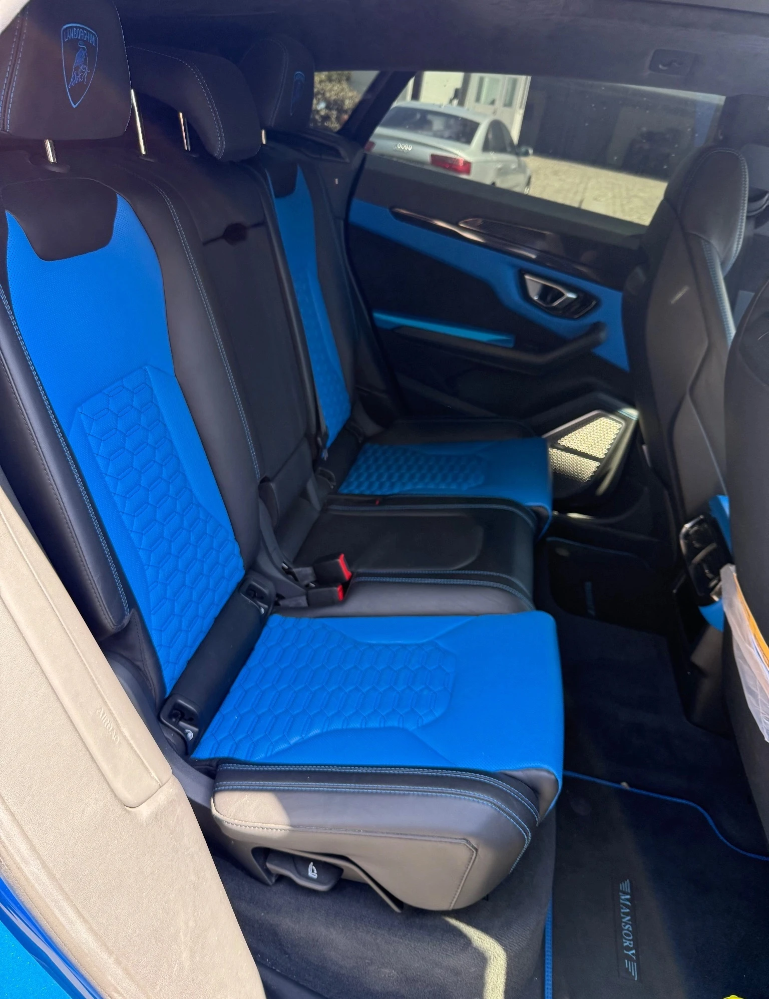 Lamborghini Urus V8 AWD MANSORY, снимка 14 - Автомобили и джипове - 54106869