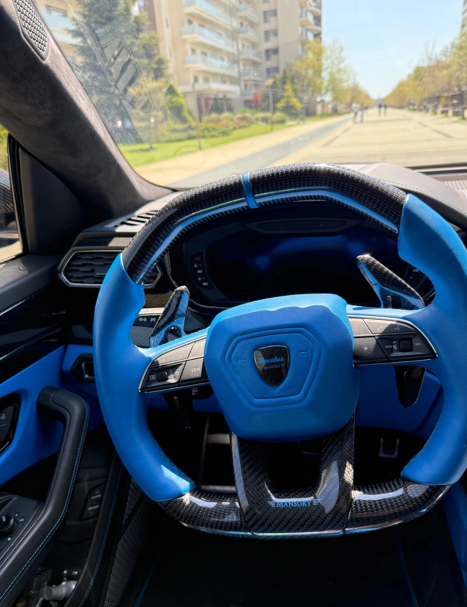 Lamborghini Urus V8 AWD MANSORY, снимка 9 - Автомобили и джипове - 54106869