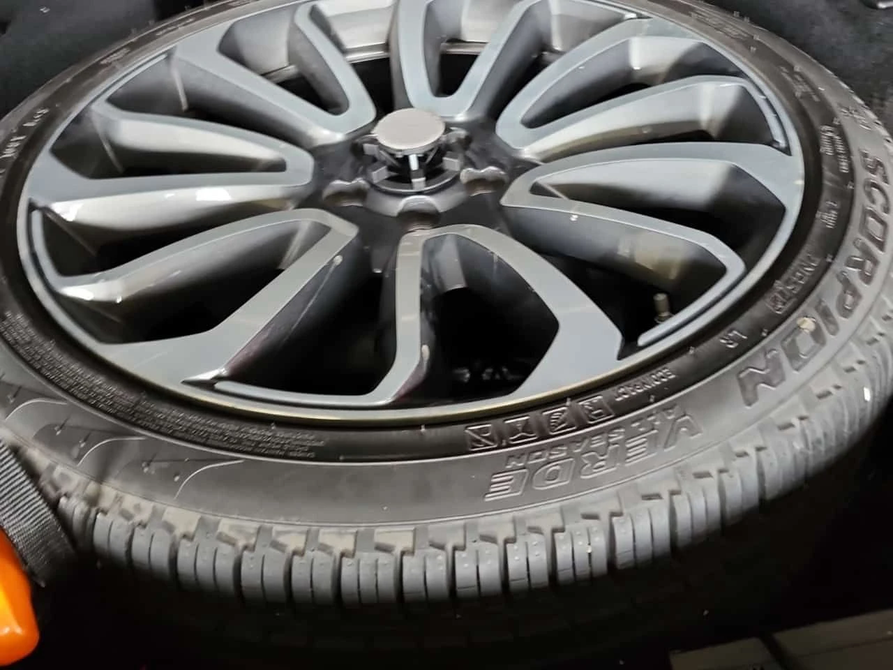 Land Rover Range rover  V8 SUPERCHARGED SWB | HEAD-UP , снимка 15 - Автомобили и джипове - 54466273