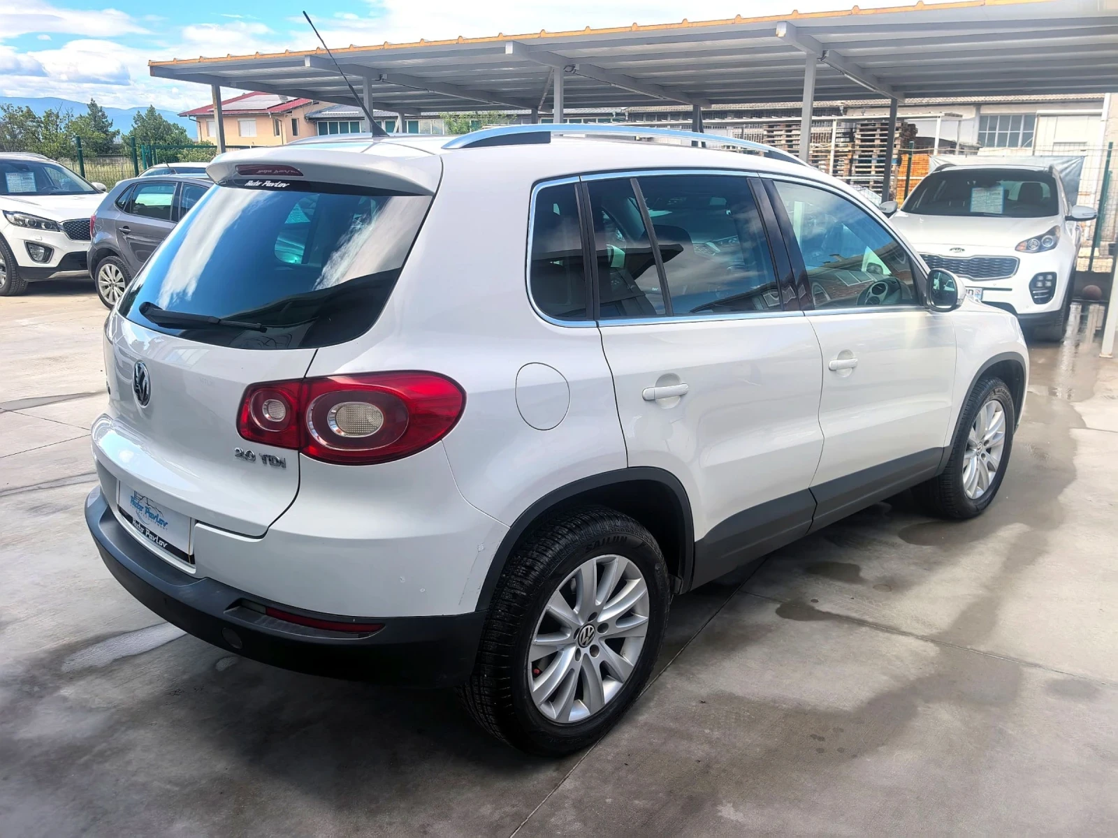 VW Tiguan 2.0 TDI 4Motion, снимка 14 - Автомобили и джипове - 54579964