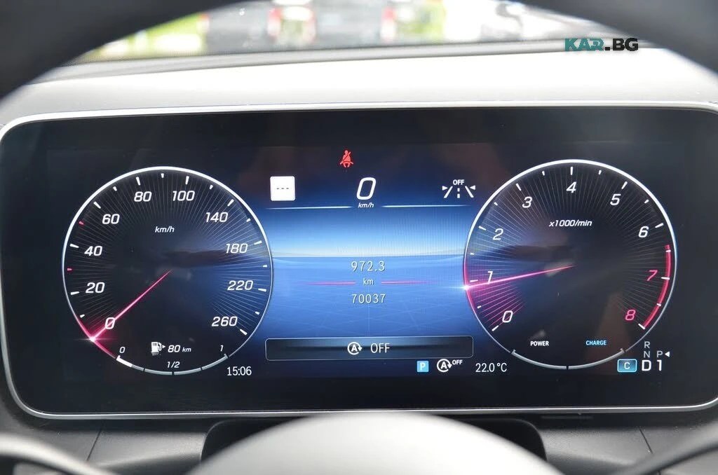 Mercedes-Benz GLC 300 2023* AMG PK* 360* DIS* MULTIBEAM* PANO* КРАЙНА ЦЕ, снимка 12 - Автомобили и джипове - 56104110