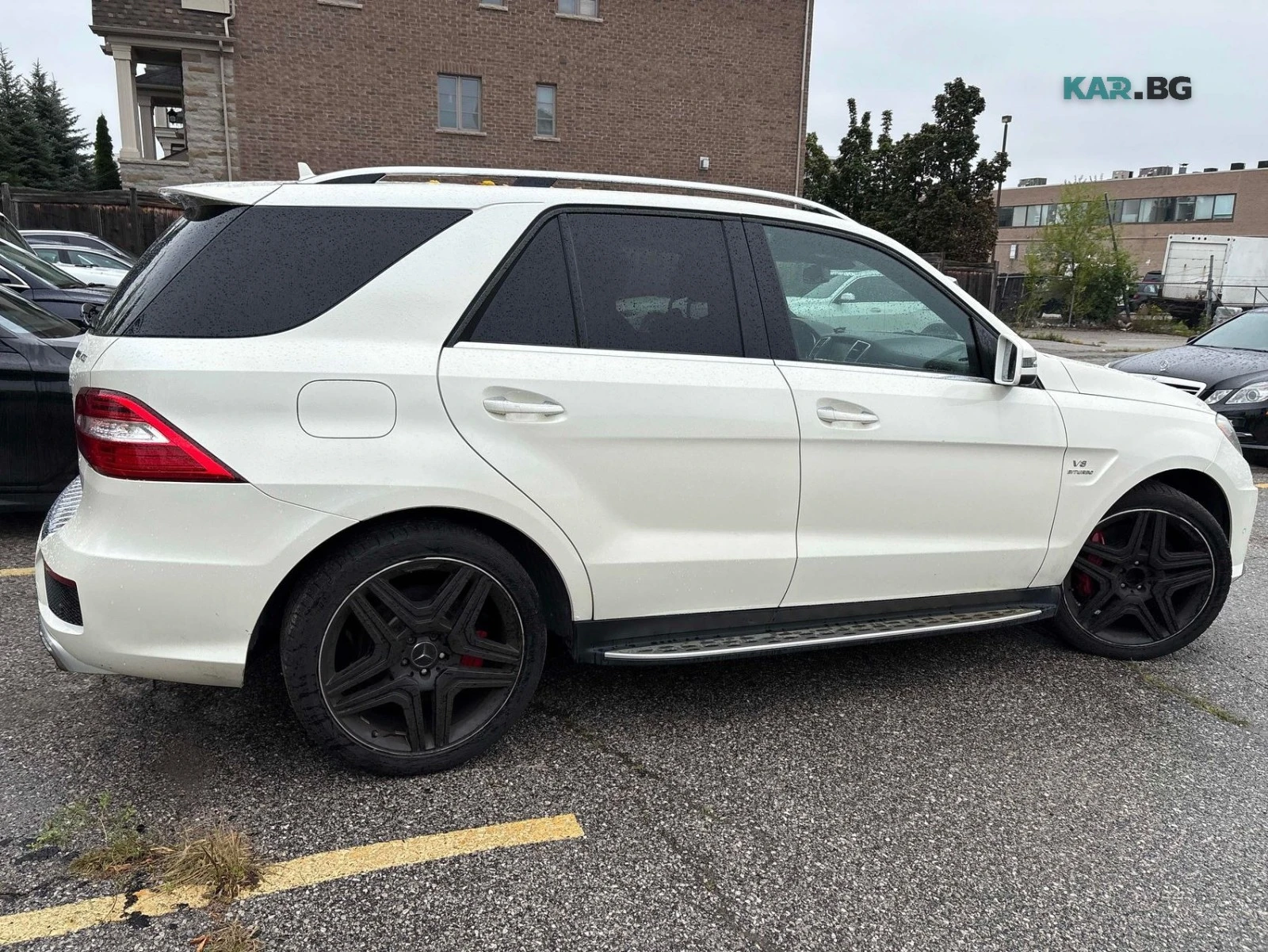 Mercedes-Benz ML 63 AMG * АвтоКредит (ЦЕНА ДО БГ), снимка 3 - Автомобили и джипове - 56132478