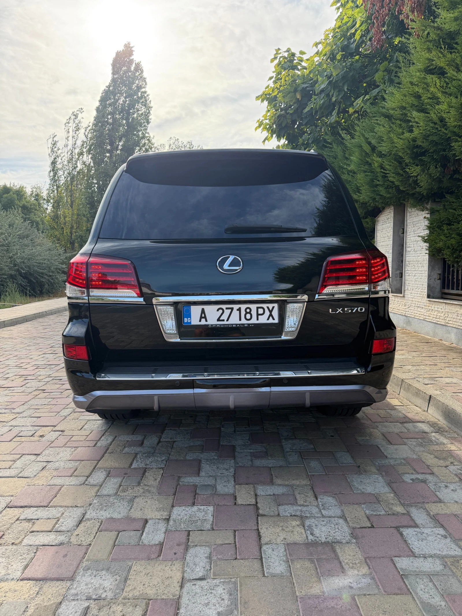 Toyota Land cruiser 5.7 v8, снимка 4 - Автомобили и джипове - 56294089