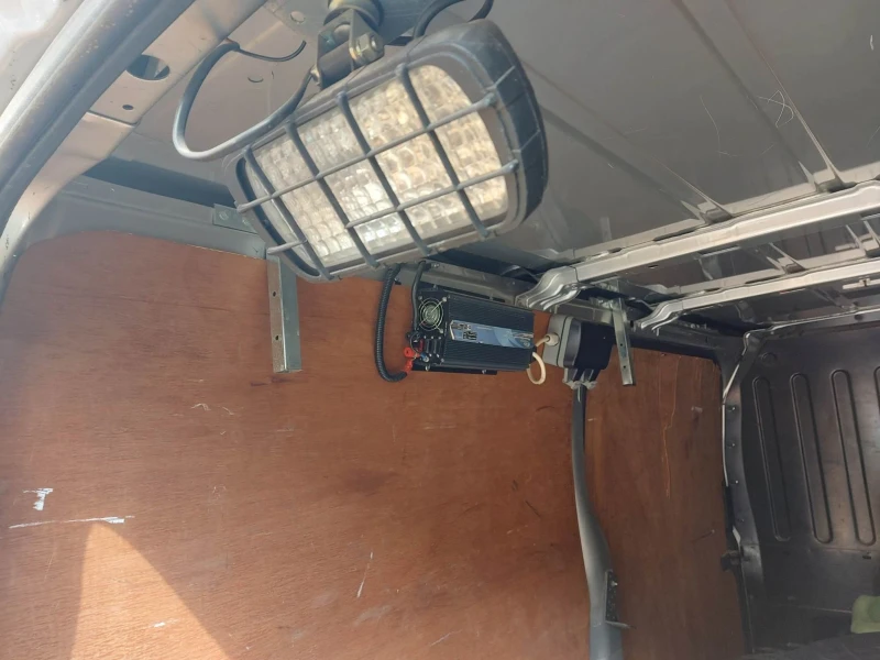 Ford Transit T300, снимка 5 - Бусове и автобуси - 53328412