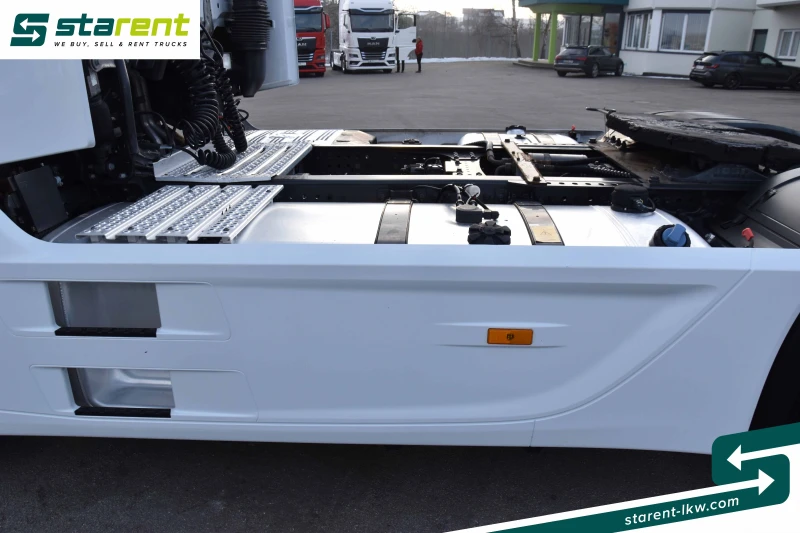 Mercedes-Benz Actros SZM26010, снимка 9 - Камиони - 53369809