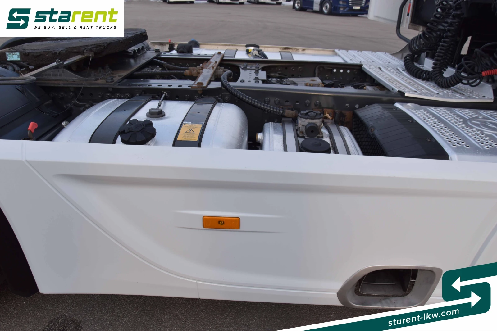 Mercedes-Benz Actros SZM26010 - изображение 10