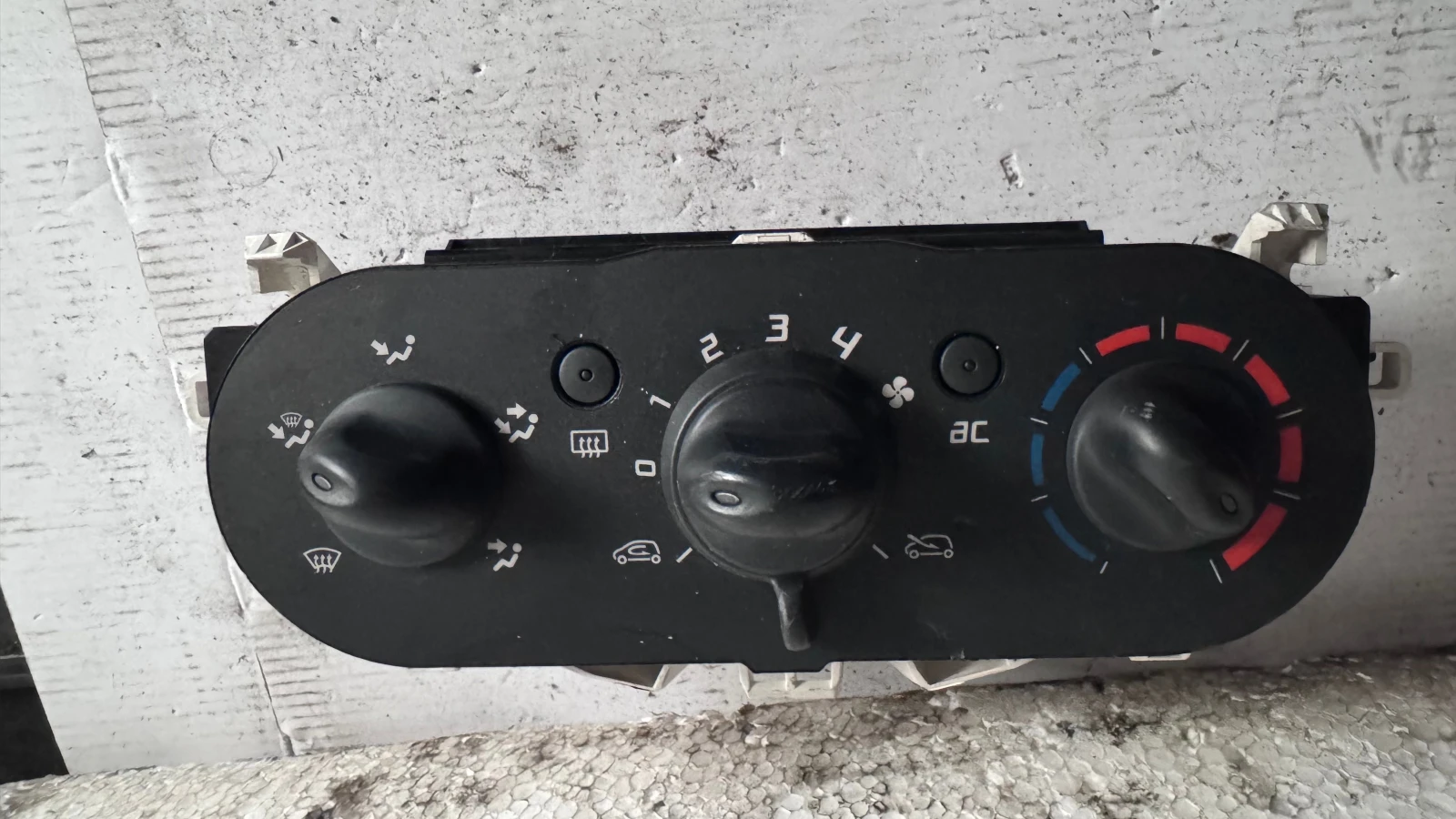   /  /   Renault Twingo - 69837001 | Mobile.bg   1