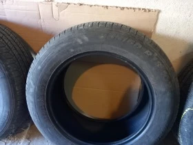 Гуми Всесезонни 235/60R18, снимка 5 - Гуми и джанти - 47274344