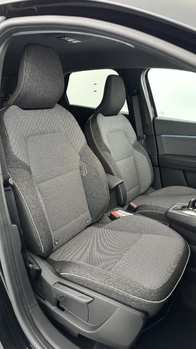 Renault Captur 1.6 Techno - Hybrid , снимка 16