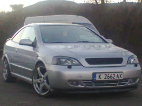 Opel Astra Bertone 2.2 i gas, снимка 11