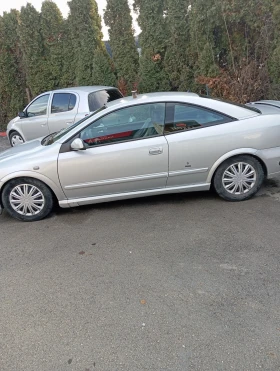 Opel Astra Bertone 2.2 i gas, снимка 2