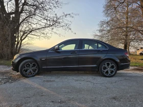 Mercedes-Benz C 220, снимка 1