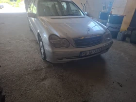 Mercedes-Benz C 220 2.2 | Mobile.bg    3