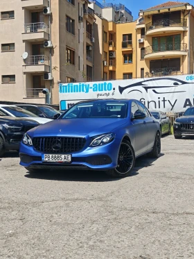 ������ Mercedes-Benz E 220