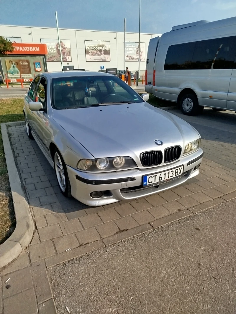 BMW 523, снимка 2 - Автомобили и джипове - 47778327