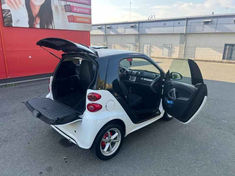 Smart Fortwo mHD, снимка 8 - Автомобили и джипове - 47885865