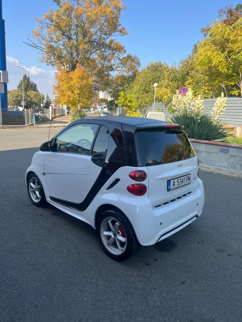 Smart Fortwo mHD, снимка 5 - Автомобили и джипове - 47885865