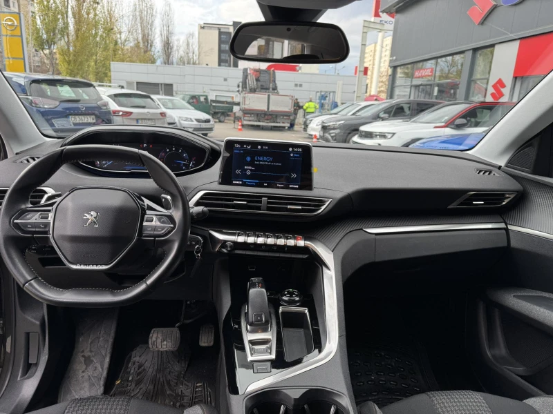 Peugeot 3008 1.2TURBO, снимка 13 - Автомобили и джипове - 48040027