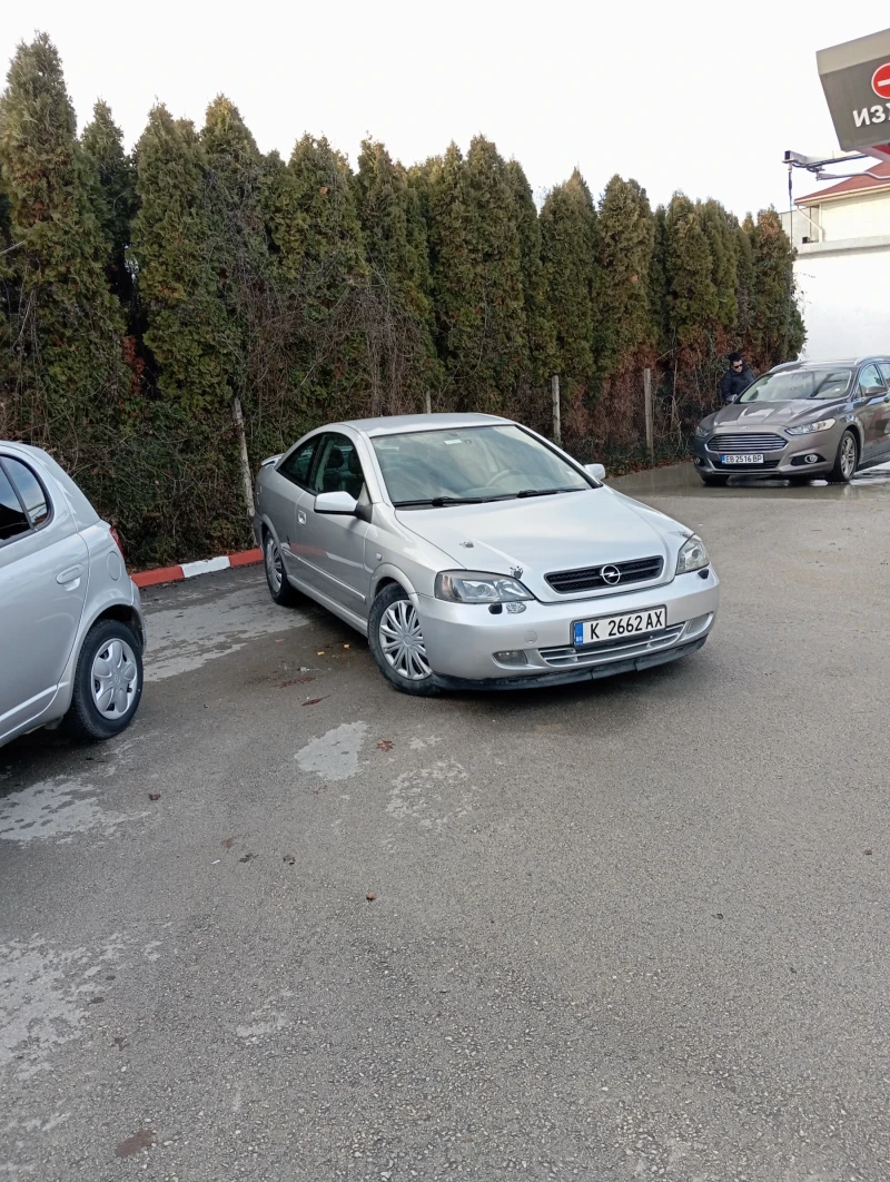 Opel Astra Bertone 2.2 i gas, снимка 1 - Автомобили и джипове - 48450477