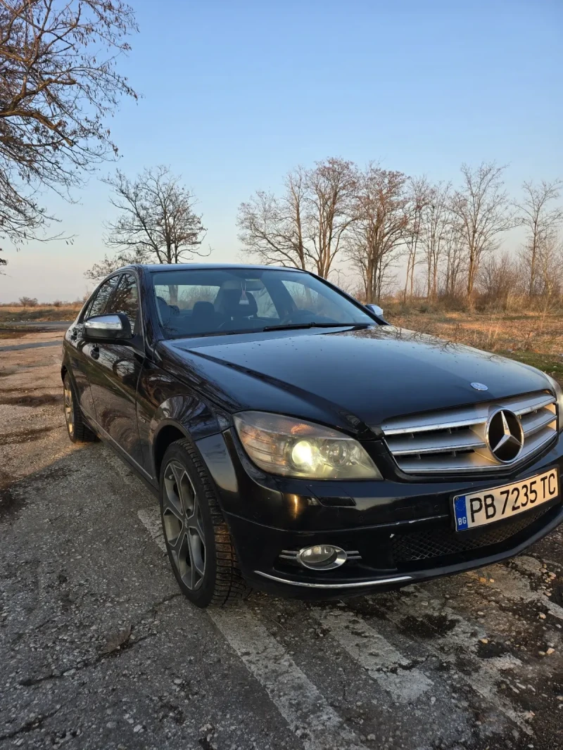 Mercedes-Benz C 220, снимка 6 - Автомобили и джипове - 48490740