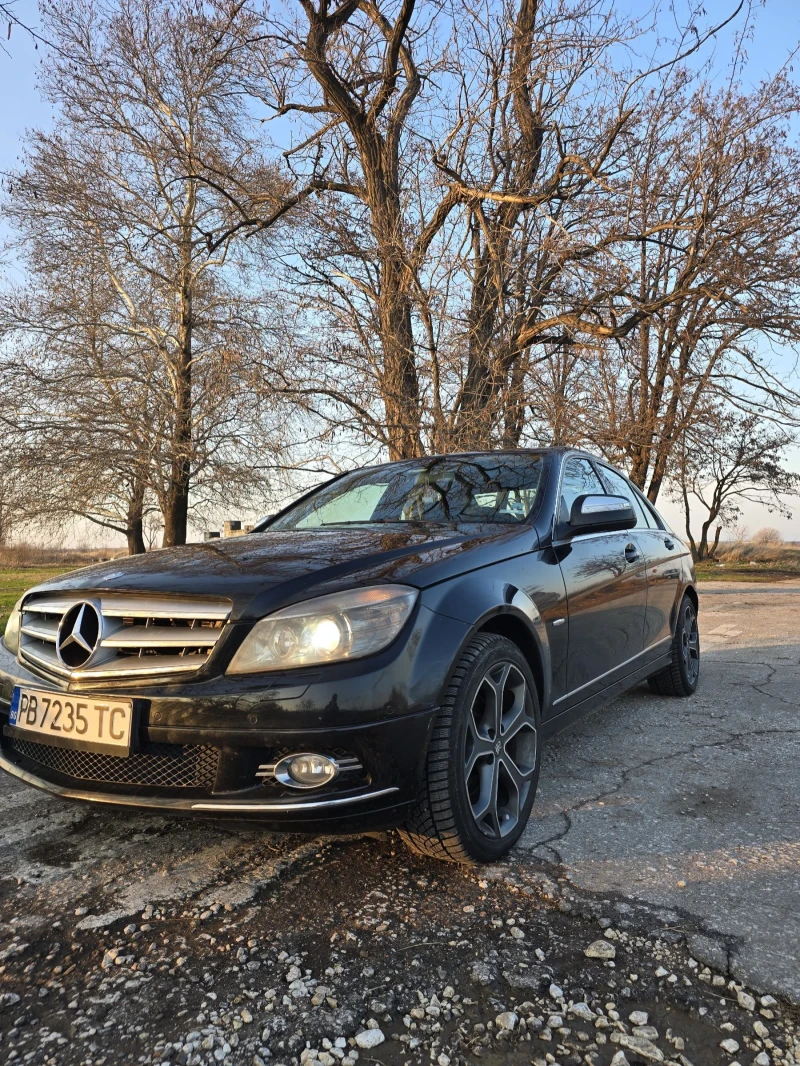 Mercedes-Benz C 220, снимка 3 - Автомобили и джипове - 48490740