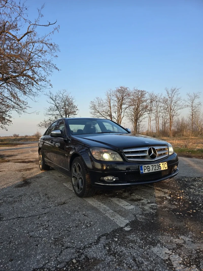 Mercedes-Benz C 220, снимка 4 - Автомобили и джипове - 48490740