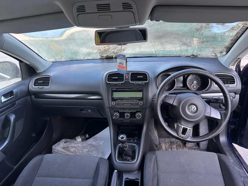 VW Golf Variant 1.6tdi, снимка 10 - Автомобили и джипове - 49217473