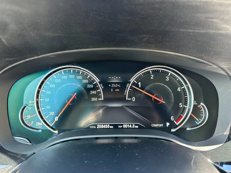 BMW 530 ГАРАНЦИЯ/3.0d 265 к.с. XDrive, снимка 13 - Автомобили и джипове - 51698557