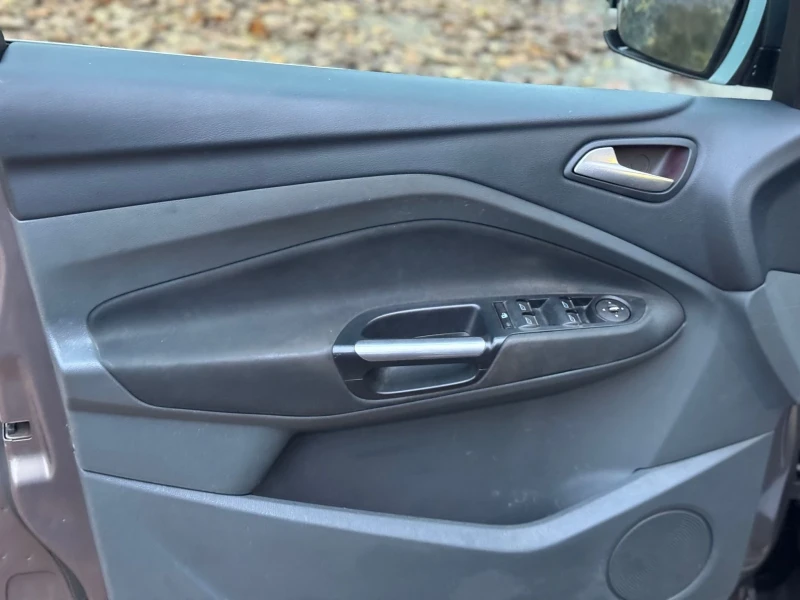 Ford Grand C-Max, снимка 8 - Автомобили и джипове - 52354130