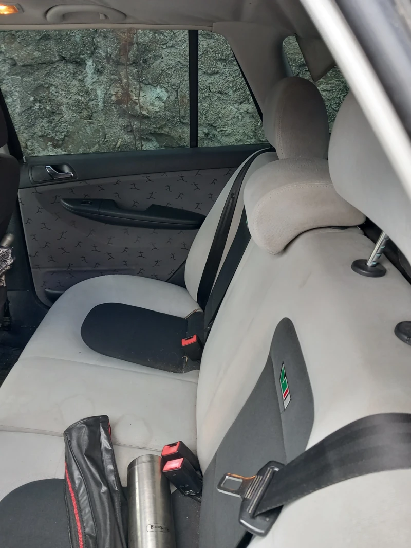 Skoda Fabia 1.9tdi sport, снимка 8 - Автомобили и джипове - 52566590