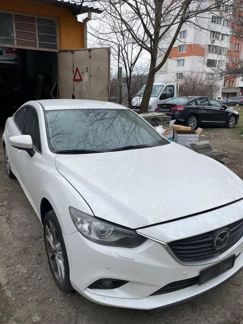 Mazda 6 2,2D - изображение 3