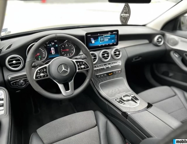 Mercedes-Benz C 220, снимка 7 - Автомобили и джипове - 47576870