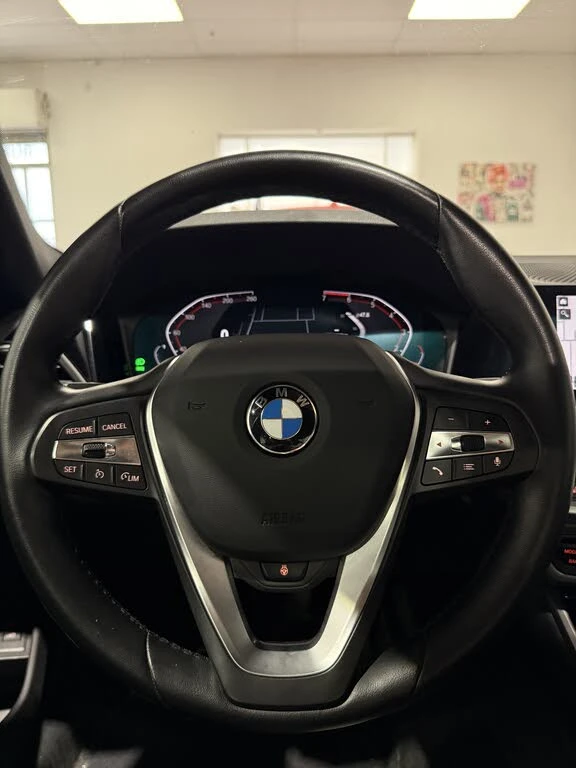 BMW 330 2022* xDrive* AWD* АвтоКреди* (ЦЕНА ДО БГ), снимка 8 - Автомобили и джипове - 52979469