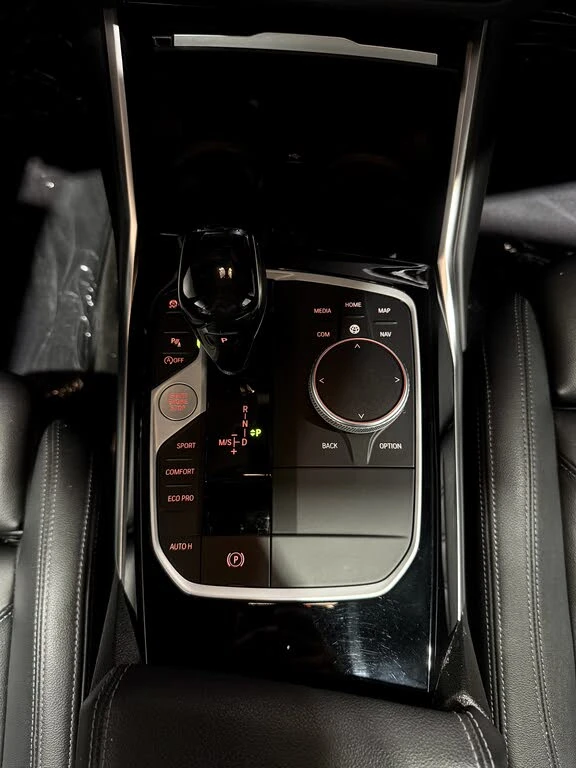 BMW 330 2022* xDrive* AWD* АвтоКреди* (ЦЕНА ДО БГ), снимка 12 - Автомобили и джипове - 52979469