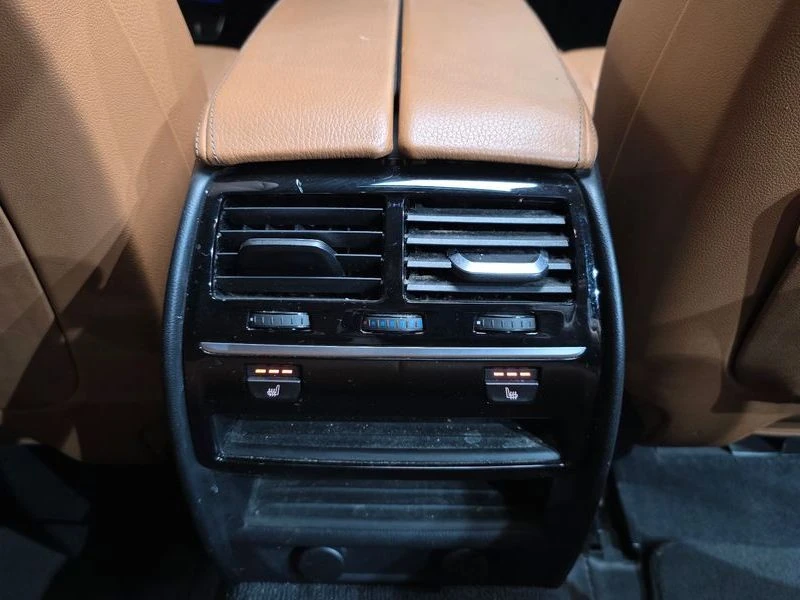 BMW 530 530I M Sports, снимка 14 - Автомобили и джипове - 55505420