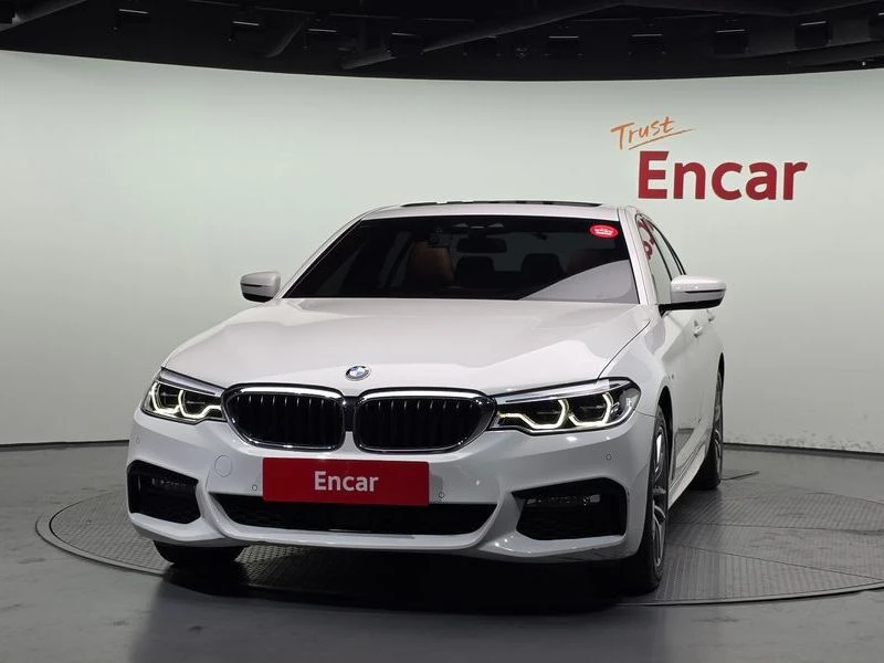 BMW 530 530I M Sports, снимка 2 - Автомобили и джипове - 55505420