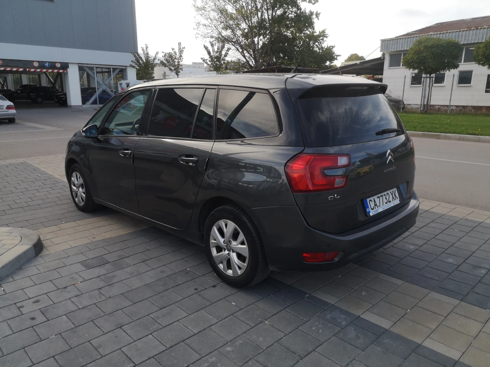 Citroen Grand C4 Picasso 1.6hdi - изображение 5