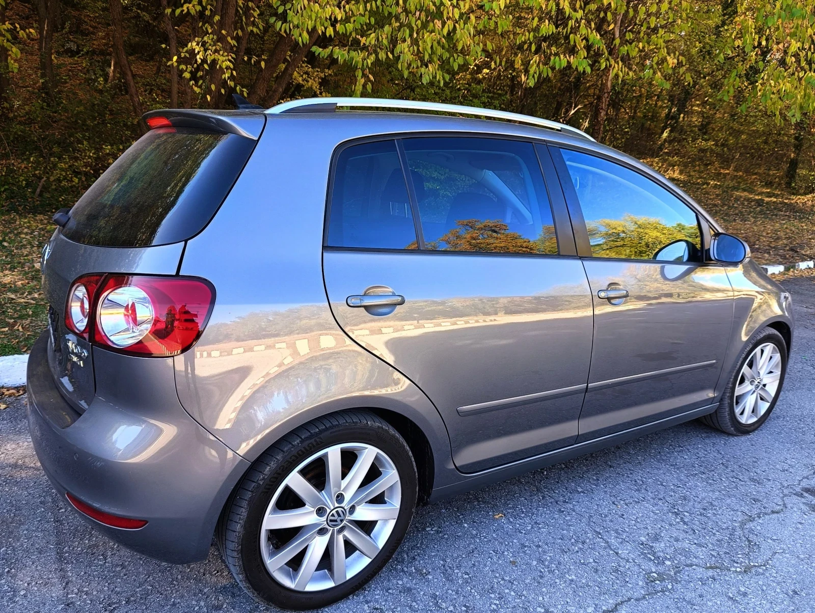 VW Golf Plus 1.4 КАТО НОВА  - изображение 7