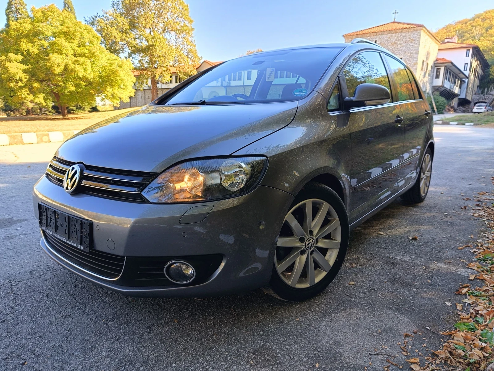 VW Golf Plus 1.4 КАТО НОВА  - изображение 5